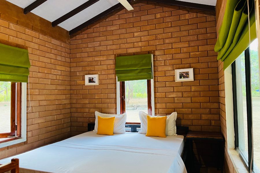 Spacious airy room Leopard Forest Cottage at Funky leopard safari lodge Yala national Park 