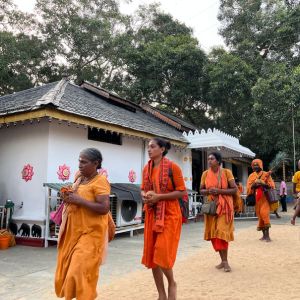 Katharagama pada yathra 